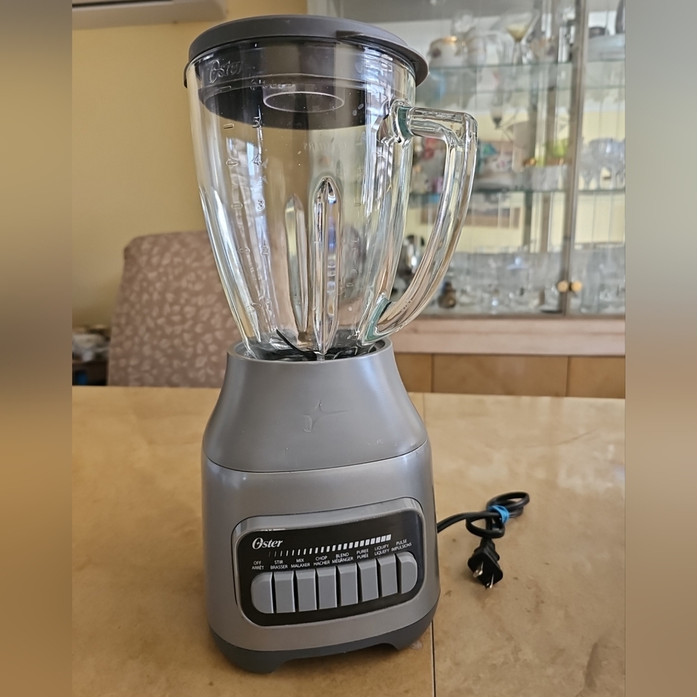 Oster Silver Blender‎